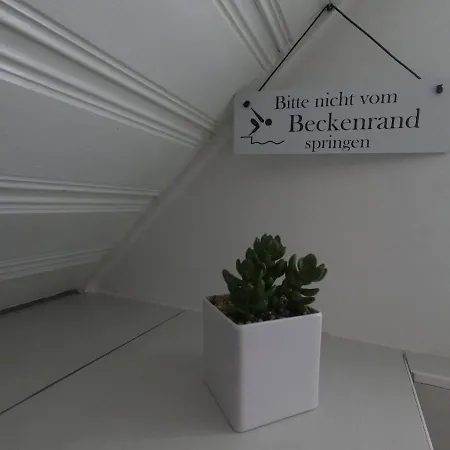 Stilvolle Altbauwohnung, Schlaf & Gut Apartamento *